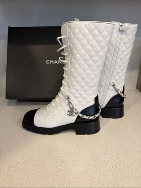 CHANEL White Quilted Leather Lace-Up Combat Boots with Black Cap Toe & Chain